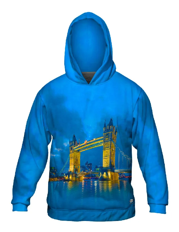 Trendy Hoodies Tower Bridge London Twilight