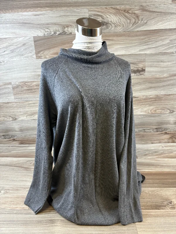 Sporty Accessories Top Long Sleeve Basic By Inc In Grey, Size: 2x