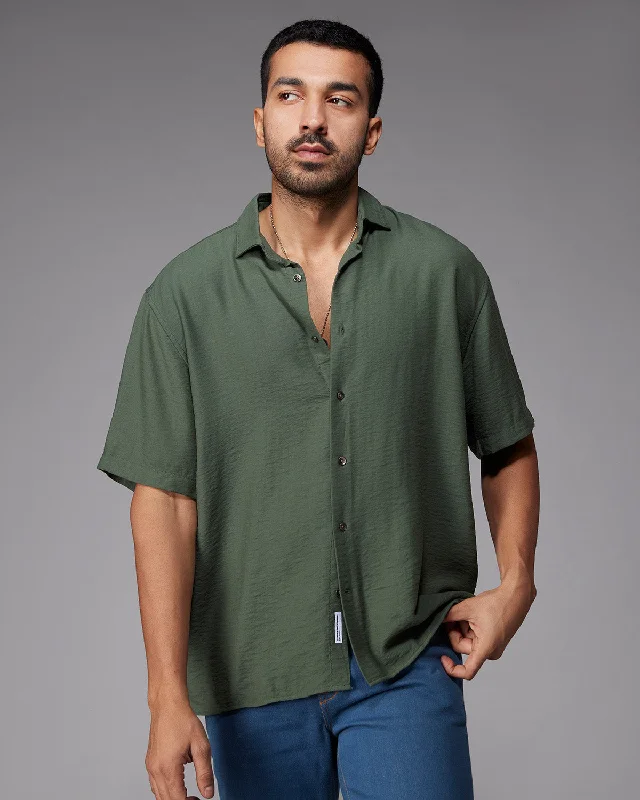 Sleek Outerwear Green Half-Sleeve Twill Shirt