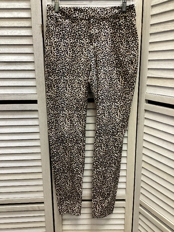 Stylish Shirts Pants Cropped By Old Navy In Leopard Print, Size: 2